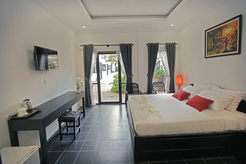 S.R Sofia Villa Hotel Siem Reap Bagian luar foto