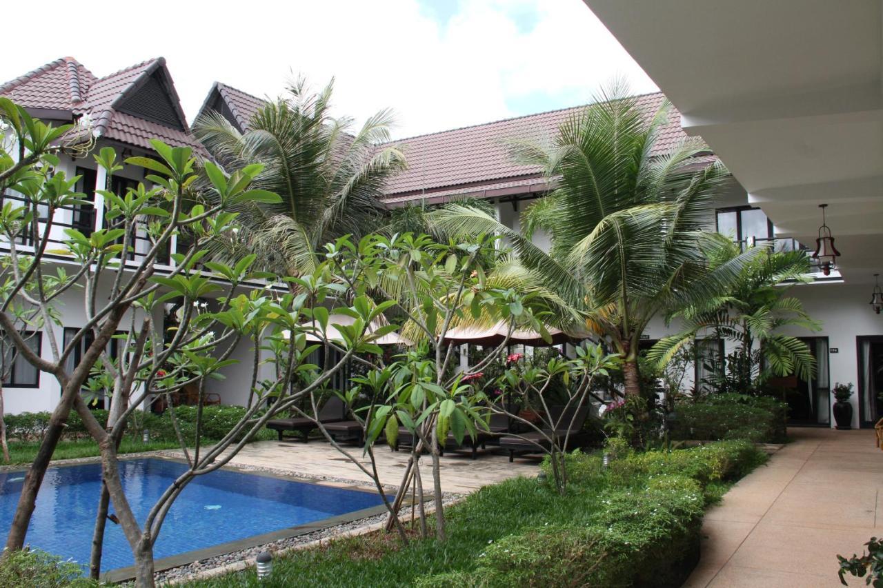 S.R Sofia Villa Hotel Siem Reap Bagian luar foto