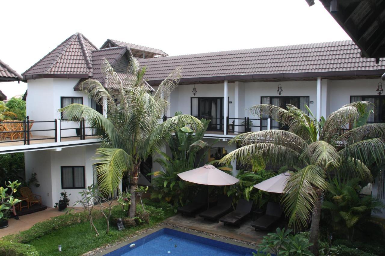 S.R Sofia Villa Hotel Siem Reap Bagian luar foto